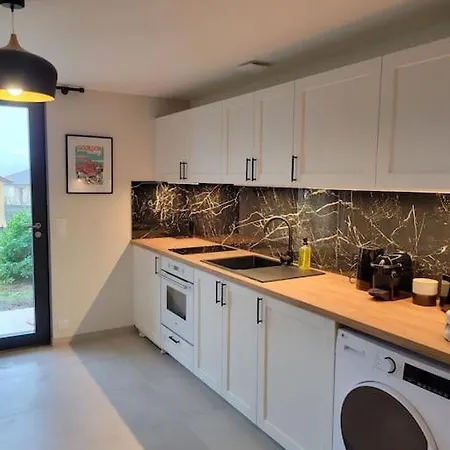 Apartment En Rez-de-jardin Gourdon-en-quercy