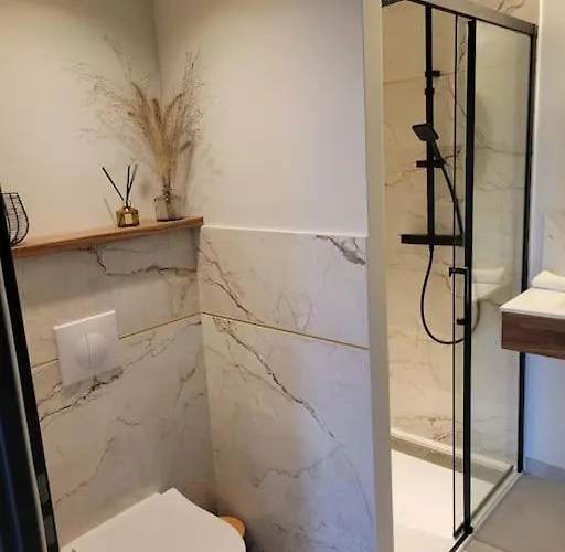 Apartment En Rez-de-jardin *